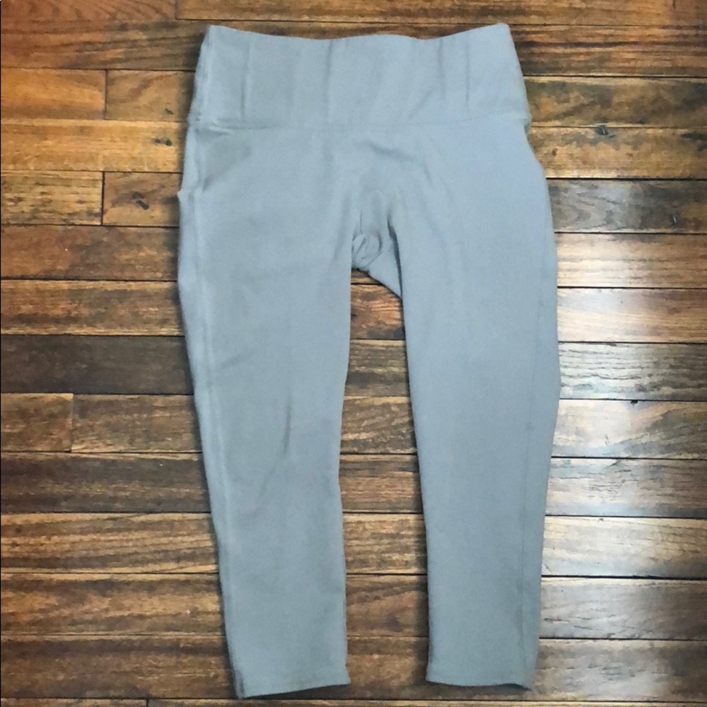 Spanx Grey Cement Cropped Legging